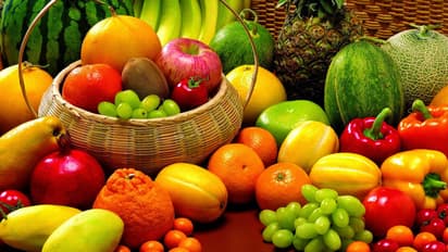 ശരീരത്തിലെ കൊഴുപ്പ് കുറയ്ക്കാൻ സഹായിക്കുന്ന അഞ്ച് പഴങ്ങൾ