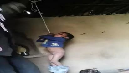 വസ്ത്രത്തില് മണ്ണ് പറ്റിച്ചതിന് പിഞ്ചുകുട്ടികള്ക്ക് നേരെ ക്രൂരമര്ദ്ദനവുമായി പിതാവ്