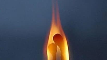 ഘര്‍ വാപ്പച്ചിയും കുറേ ഘര്‍ ഉമ്മച്ചിമാരും!