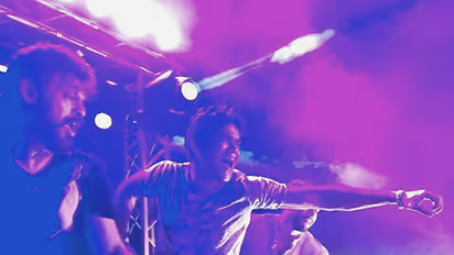 Video: This is how Nagarjuna and Venkatesh danced at Naga Chaitanya’s wedding