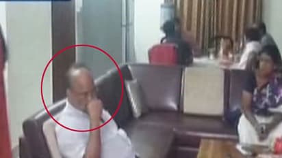 ఇందుకేనేమో అవినీతిలో ఆంధ్రా నెంబర్ 1