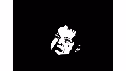 പിഞ്ചുകുഞ്ഞിന് അമ്മയുടെ ക്രൂര മര്‍ദ്ദനം; ഞെട്ടിക്കുന്ന ദൃശ്യങ്ങള്‍ പുറത്ത്