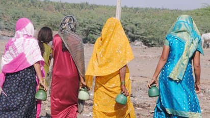 ಶೌಚಕ್ಕಾಗಿ ನಿತ್ಯ 2 ಕಿ.ಮೀ ಬಾಲಕಿಯರ ಕಾಲ್ನಡಿಗೆ