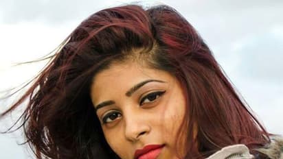 బూతు మీద నాకు చాలా రెస్పెక్ట్.. కిక్ యాస్ ఫ్రెండ్స్ వున్నారు-గాయత్రి