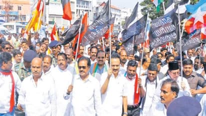 அரெஸ்ட் ஆகிறாரா ஸ்டாலின் ? தடையை மீறி போராட்டத்தில் ஈடுபட்டதால் வழக்குப் பதிவு….