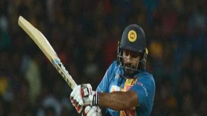 நிடாஹஸ் கோப்பை: இந்தியாவை 5 விக்கெட் வித்தியாசத்தில் வீழ்த்தியது இலங்கை...