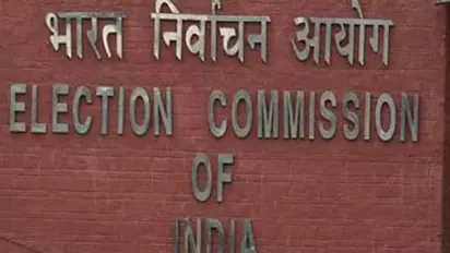 Election Commission cancels Tiruvarur bypoll amid Cyclone Gaja relief work in Tamil Nadu