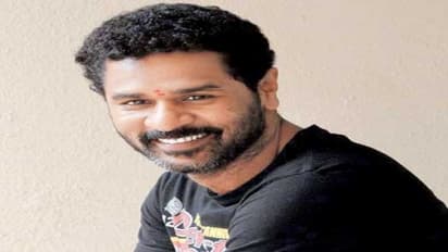 பிரம்மாண்ட பாடலை எழுதிய பிரபுதேவா...