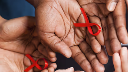 Scientists invent new cell phone-based tool to detect HIV