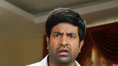 వెన్నెల కిషోర్ చేసిన పనికి స్పృహ కోల్పోయిన ప్రముఖ సింగర్!