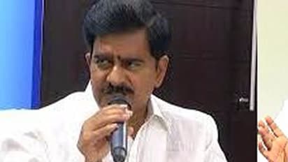 ఆ...బోట్లన్నీ మంత్రుల బినామీలవేనా ?