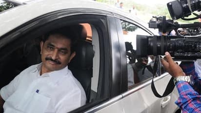 కాంగ్రెస్లోకి?: వేంనరేందర్ రెడ్డితో గుత్తా అమిత్ రెడ్డి భేటీ