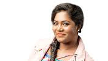 രാവിലെ മുതല് കണ്ണ് നിറഞ്ഞ് ഒഴുകുകയാണ്; സയനോരയുടെ ഫേസ്ബുക്ക് പോസ്റ്റ്