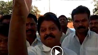 గవర్నర్ ను భర్తరఫ్ చేయాలి : సర్వే (వీడియో)