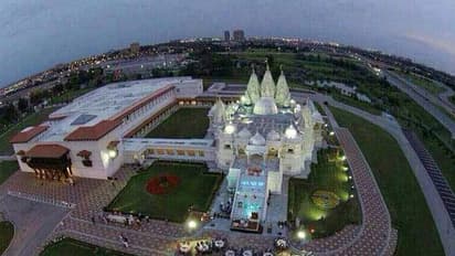 అమెరికాలో కొలువుదీరిన బాలాజీ