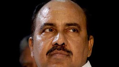 ഉമ്മന്ചാണ്ടിക്കെതിരെ രൂക്ഷവിമര്ശനവുമായി ആര് ചന്ദ്രശേഖരന്