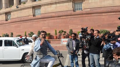 This is what ‘Black’ South Indians have to say to Tarun Vijay