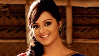 അച്ഛനോളവും അതിനു മീതെയും വളരാന്‍ ദൈവം അനുഗ്രഹിക്കട്ടെ- പ്രണവ് മോഹന്‍ലാലിനോട് മഞ്ജു വാര്യര്‍