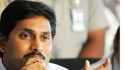 జగన్ కు 'కాపు' షాక్: జనసేనలోకి మాజీ ఎమ్మెల్సీ