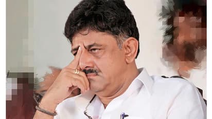 ಡಿಕೆಶಿಗೆ ಮತ್ತೆ  ಐಟಿ ಶಾಕ್!: ಇಂಧನ ಸಚಿವರ ಬ್ಯಾಂಕ್ ಅಕೌಂಟ್'ಗಳು ಸೀಜ್.!