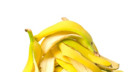Here’s what happens to your body when you eat a banana peel