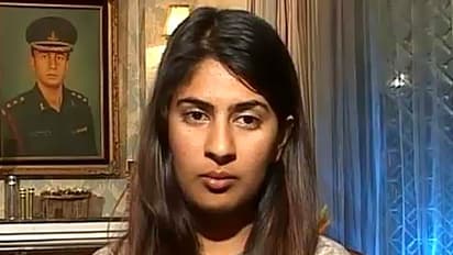 Viru, Randeep Hooda troll Kargil martyr's daughter, Barkha Dutt to the rescue