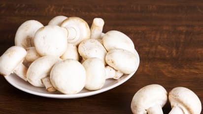 அந்த விஷயத்தில் அந்த நேரத்தில் பிரச்சனையா? காளாண் சாப்பிட்டு பாருங்களேன்...