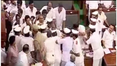 ವಿಶ್ವಾಸ ಮತ ಯಾಚನೆ ವಿಡಿಯೋ ಪುರಾವೆ ಕೊಡಿ: ಮದ್ರಾಸ್ ಹೈಕೋರ್ಟ್