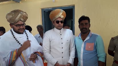 ಕಪ್ಪಡಿ ಗದ್ದುಗೆಗೆ ಭೇಟಿ ನೀಡಿ ವಿಶೇಷ ಪೂಜೆ ಸಲ್ಲಿಸಿದ ಯದುವೀರ್ ಒಡೆಯರ್