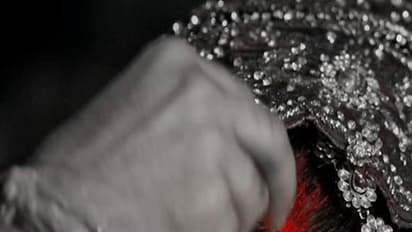 ವಧುವಿನ ಹಣೆಗೆ ಸಿಂಧೂರ ಇಡುವಷ್ಟರಲ್ಲಿ ವರನ ವಾಟ್ಸಾಪ್'ಗೆ ಬಂತು ಆ ಮೆಸೇಜ್: ಸಂದೇಶ ಓದಿ ಮದುವೆಯಾಗದೆ ತೆರಳಿದ ವರ!