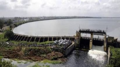 வெளுத்து வாங்கும் மழை: சென்னைக்கு குடிநீர் வழங்கும் ஏரிகளில் நீர்வரத்து 280 மில்லியன் கன அடியாக அதிகரிப்பு;