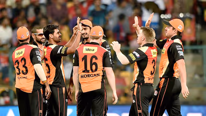 ಮುಂಬೈಗೆ ಮತ್ತೆ ಮುಖಭಂಗ, ರೋಚಕ ಜಯ ಸಾಧಿಸಿದ ಸನ್ರೈಸರ್ಸ್