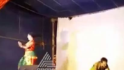 നടനവേദിയിൽ കുഴഞ്ഞ് വീണ് ഭരതനാട്യകലാകാരന്‍റെ അന്ത്യം