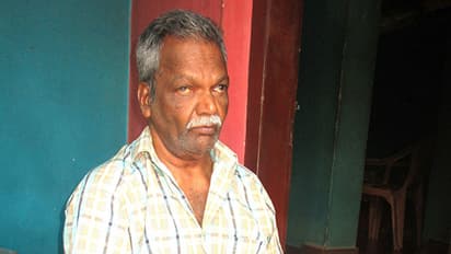 ഇരുള്വഴിയില് അതിജീവനത്തിനായുള്ള പൊന്നപ്പന്റെ പാട്ടുകള്