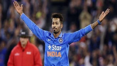 கொஞ்சம் டைம் கொடுங்க.. பாண்டியா கபில் தேவ் மாதிரி வருவான்!! சொல்றது யார் தெரியுமா?