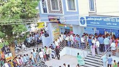 మరికొంత కాలం ఆంక్షలు తప్పేట్లు లేదు