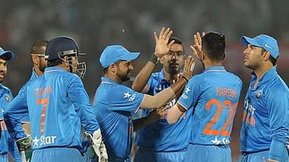 ಟಿ20 ತಂಡ ಪ್ರಕಟವಾಗ್ತಿದಂತೆ ರೊಚ್ಚಿಗೆದ್ದ ಫ್ಯಾನ್ಸ್: ತಂಡದ ಆಯ್ಕೆ ವೇಳೆ ನಡೆದ್ದಿದ್ಯ ಮೋಸ..?