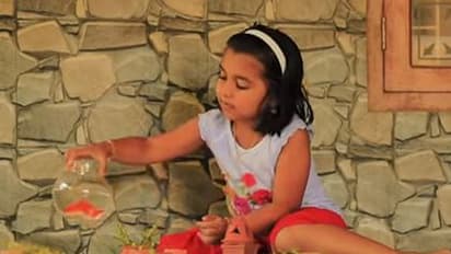 മുന്നറിയിപ്പുമായി പെണ്കുട്ടി- വീഡിയോ