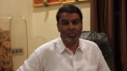 11 ಮಂದಿ ಅಜ್ಞಾತ ಸ್ಥಳಕ್ಕೆ :  ಜಾರಕಿಹೊಳಿ ಯಶಸ್ವಿ?