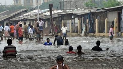 ദില്ലിയിൽ വെള്ളപ്പൊക്ക മുന്നറിയിപ്പ്; താഴ്ന്ന പ്രദേശങ്ങളിൽ നിന്ന് ആളുകളെ ഒഴിപ്പിക്കുന്നു
