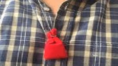 இரவு முழுவதும் கற்பூரத்தை நெஞ்சில் கட்டி உறங்குவதால் ஏற்படும் நன்மைகள் இதோ...