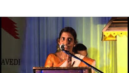 എഴുത്തുകാരെ ഭീഷണിപ്പെടുത്തി ഹിന്ദുഐക്യവേദി നേതാവ് ശശികല