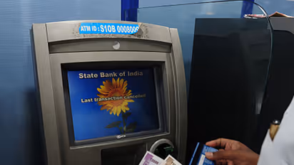 ಎಟಿಎಂ ಇರಲಿವೆ: ಆದರೆ ನಿರ್ವಹಣಾ ವೆಚ್ಚ ಹೆಚ್ಚಳವಾಗಲಿದೆ!