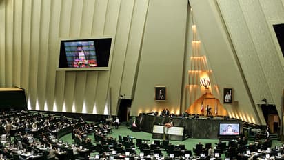 ಸಂಸತ್ ಭವನ ಸೇರಿದಂತೆ ಇರಾನ್ ರಾಜಧಾನಿಯ 2 ಕಡೆ ಉಗ್ರ ದಾಳಿ: 7 ಸಾವು