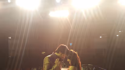 ಅಕ್ಕನ ಅಂಗಳದಲ್ಲಿ ಜೋಡಿ ಹಕ್ಕಿ!