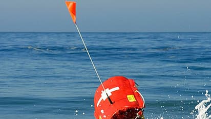 Life Guard : കടല്രക്ഷാപ്രവര്ത്തനങ്ങളില് പങ്കാളിയാകാൻ താത്പര്യമുണ്ടോ? ലൈഫ് ഗാർഡ് അപേക്ഷയെക്കുറിച്ചറിയാം