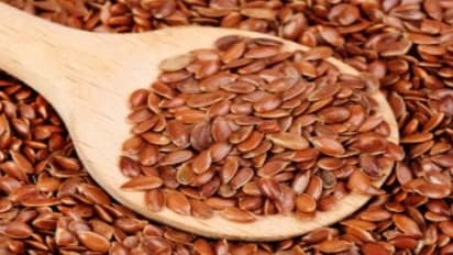 நமது ஆரோக்கியத்தில் ஆளி விதை எவ்வளவு பங்கு வகிக்கிறது? இதை வாசிங்க தெரியும்…