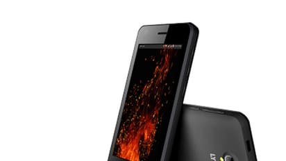 റിലയന്സ് ലൈഫ് ബ്രാന്റില് ഫ്ളെയിം 2, വിന്ഡ് 4 എന്നിവ വിപണിയില്