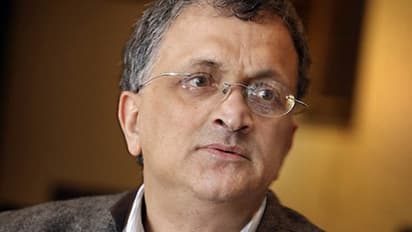 रामचंद्र गुहा ने विवादित ट्वीट हटाया, कहा- यह सही नहीं था