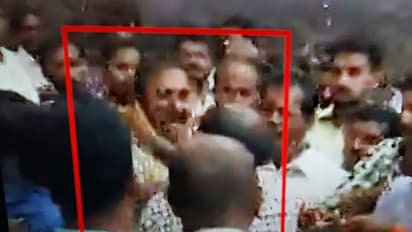 HDK slaps a party worker in Mysuru?